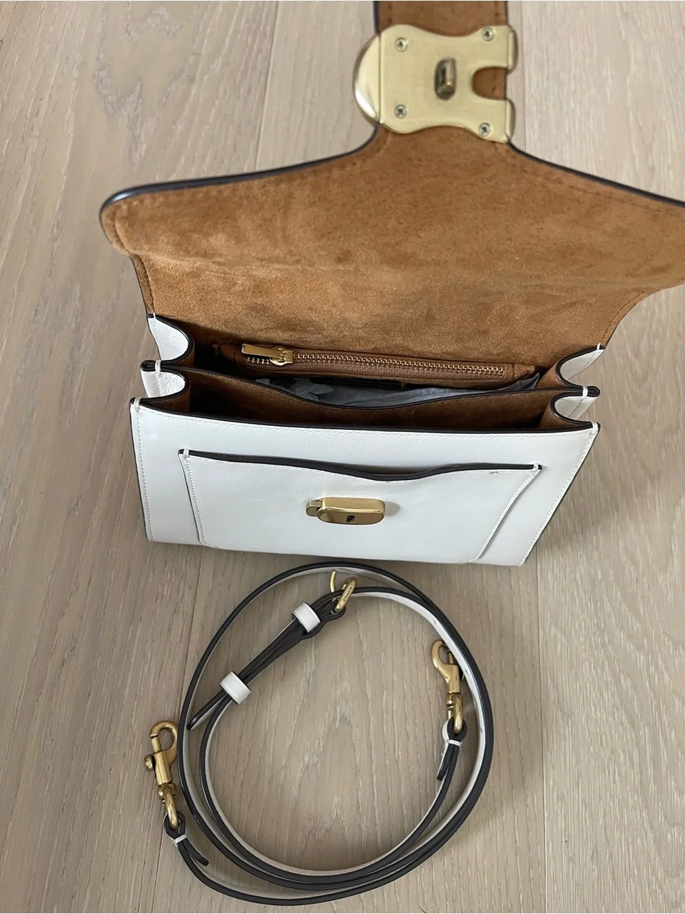 Coach Cream Pebbled Leather Satchel with Gold 'C' Turnlock - Picture 11 of 16